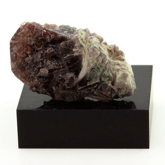 Axinite. 33.4 carats. Chamrousse, Belledonne, Isère, France