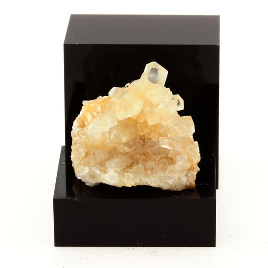 Calcite. 60.1 carats. Chanac, Lozère, France