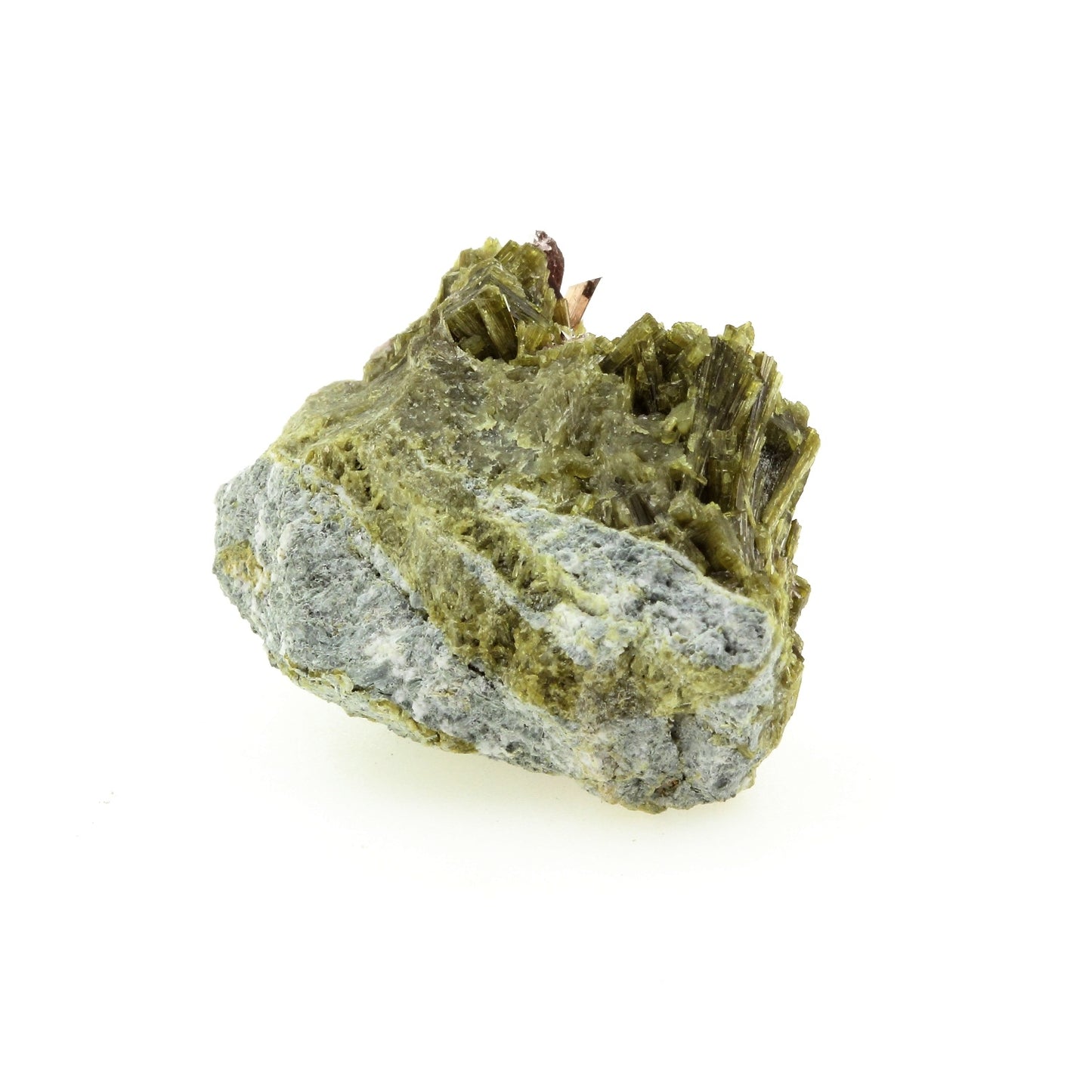 Axinite. 100.1 carats. La Morte, Massif du Taillefer, Oisans, Isère, France