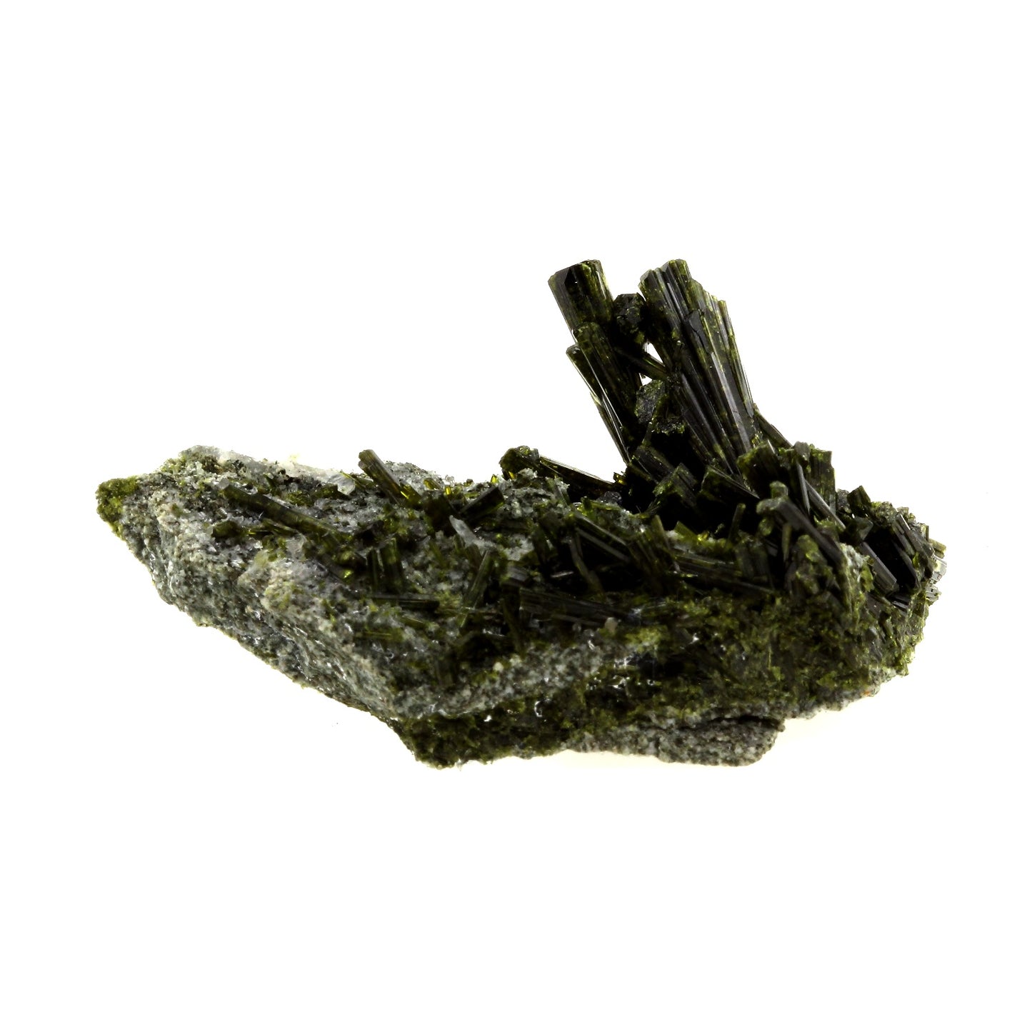 Epidote. 151.1 carats. Cornillon, Bourg d'Oisans, Isère, France