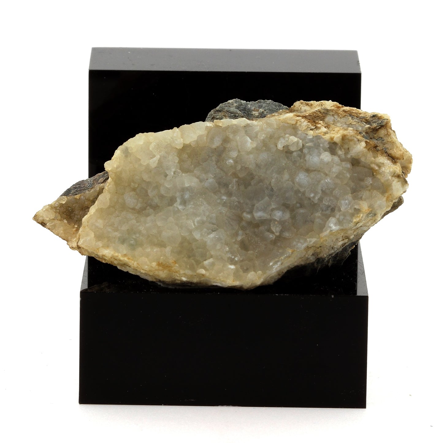 Calcite. 291.2 carats. Villefranche-sur-Saône, Rhône, France