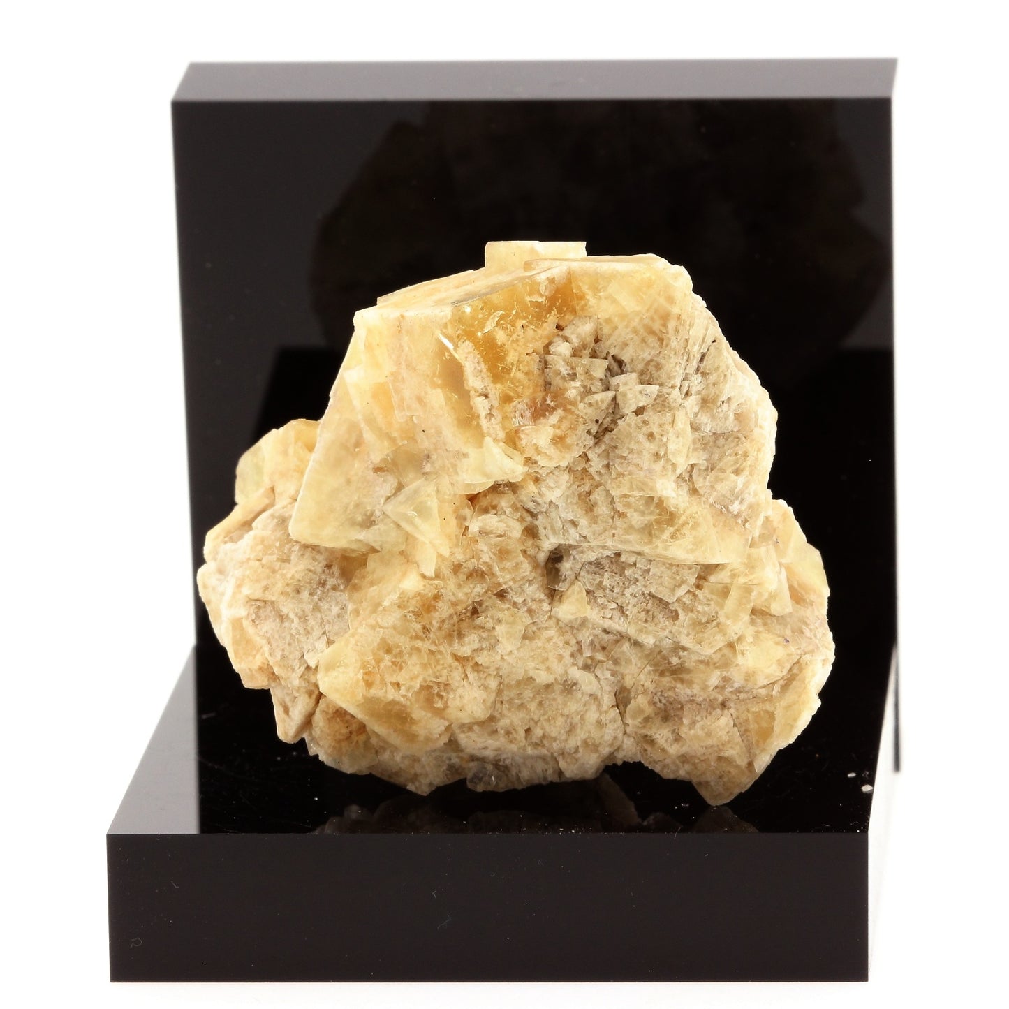 Fluorite. 257.8 carats. Le Piboule, Lozère, Occitanie, France