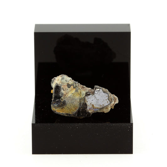 Galène. 38.67 carats. Beaujeu, Rhône, France