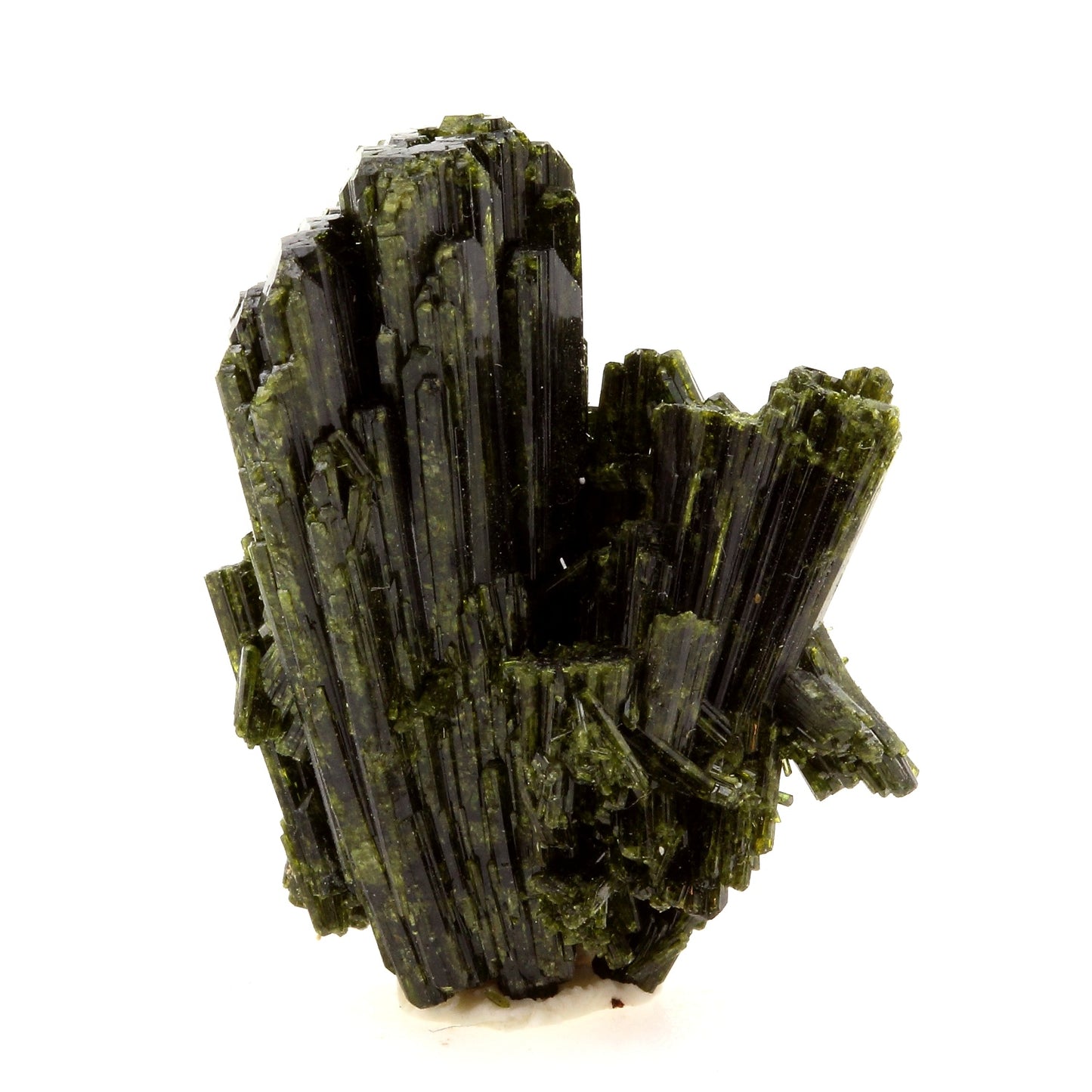 Epidote. 40.76 carats. Cornillon, Bourg d'Oisans, Isère, France