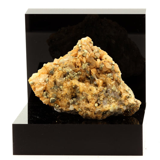 Pyrite, Dolomite, Siderite. 965.3 carats. Saint-Pierre-de-Mésage, Vizille, Isère, France