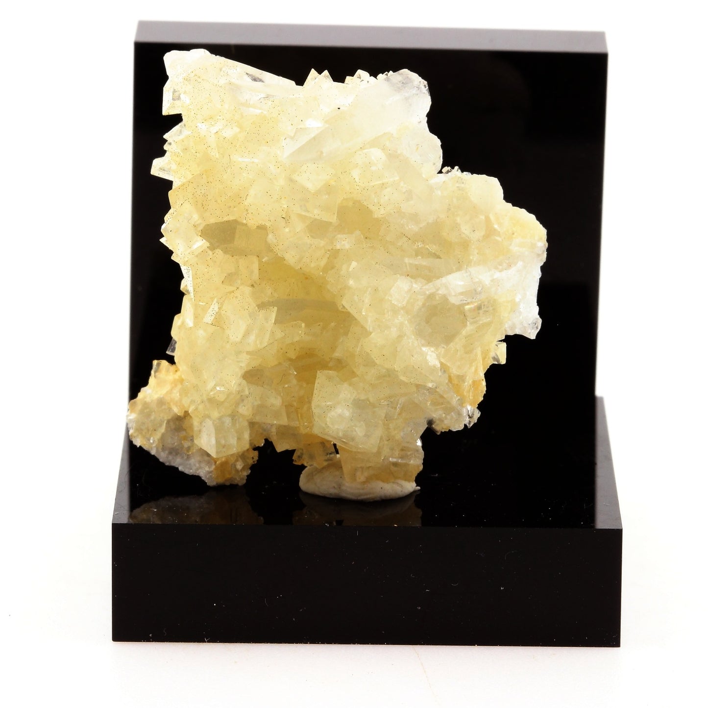 Dolomite, Quartz. 74.92 carats. Saint-Pierre-de-Mésage, Vizille, Isère, France