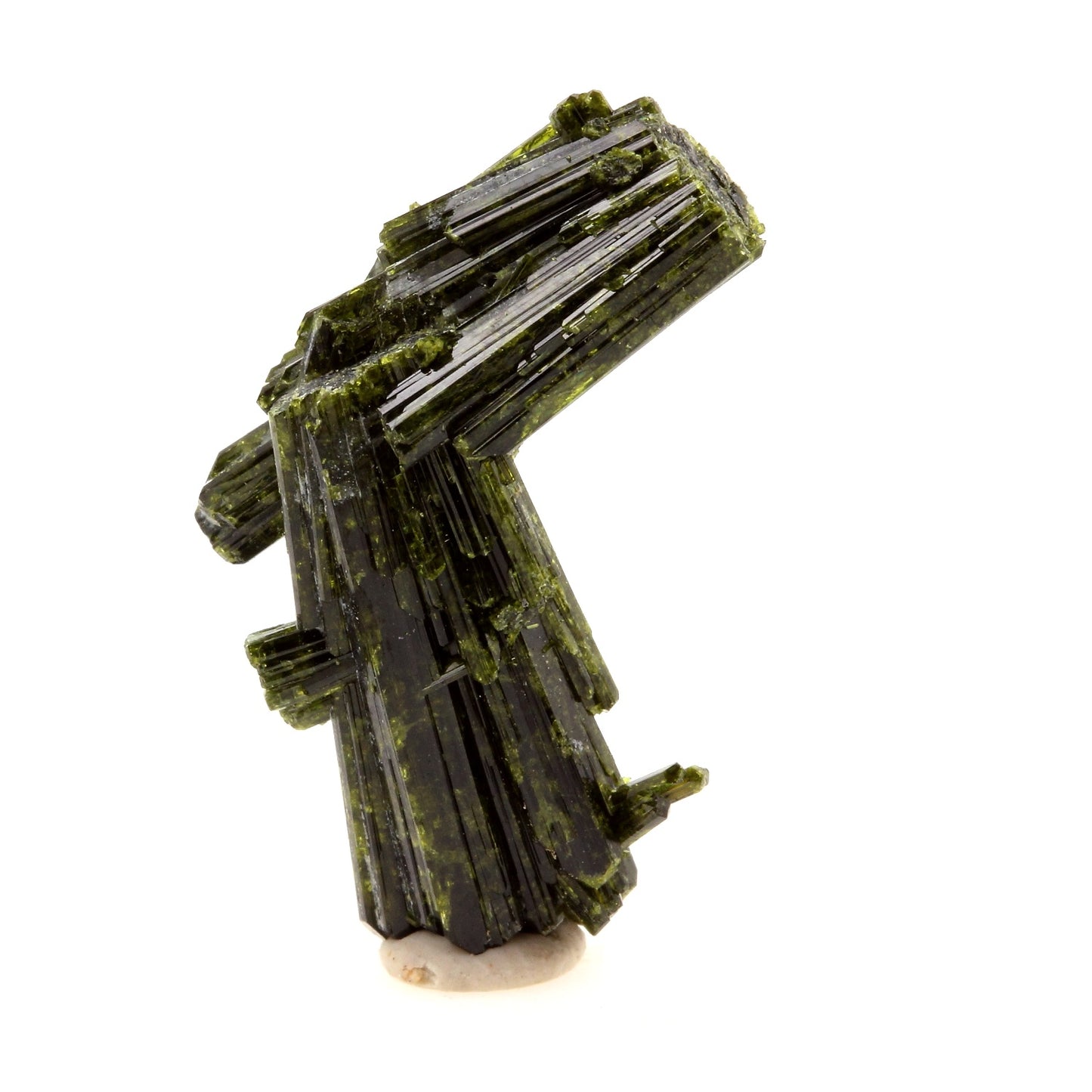 Epidote. 20.41 carats. Cornillon, Bourg d'Oisans, Isère, France