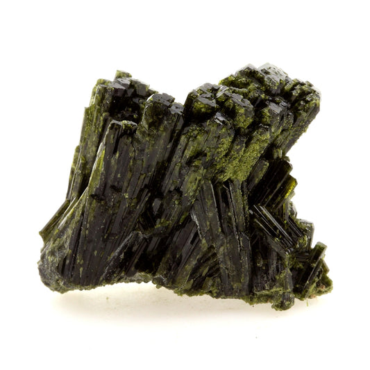 Epidote. 78.27 carats. Cornillon, Bourg d'Oisans, Isère, France