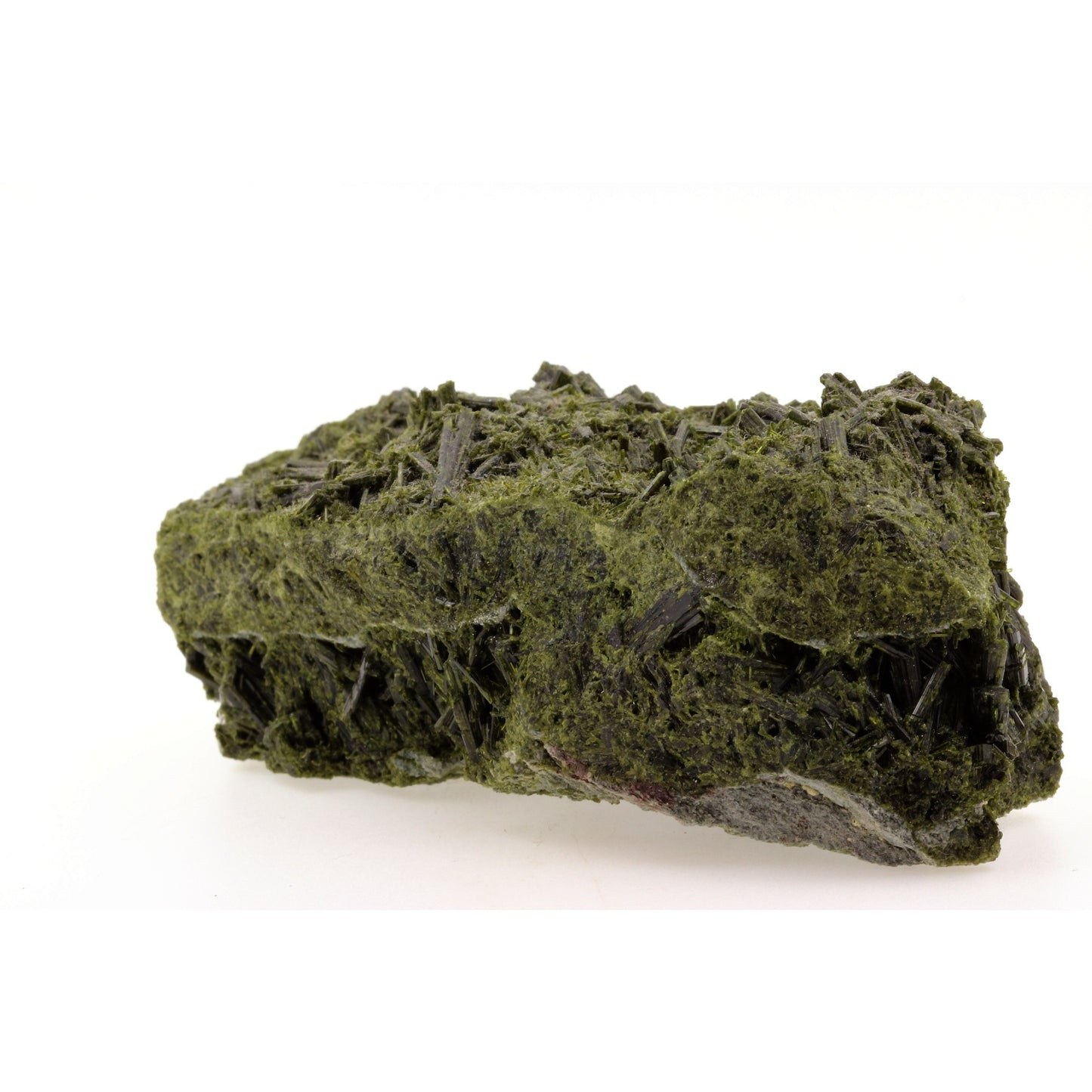 Epidote. 3010.5 carats. Cornillon, Bourg d'Oisans, Isère, France