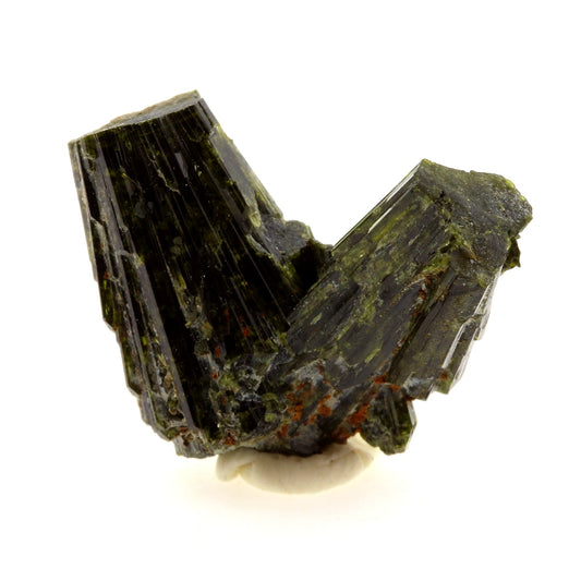 Epidote. 23.28 carats. Cornillon, Bourg d'Oisans, Isère, France