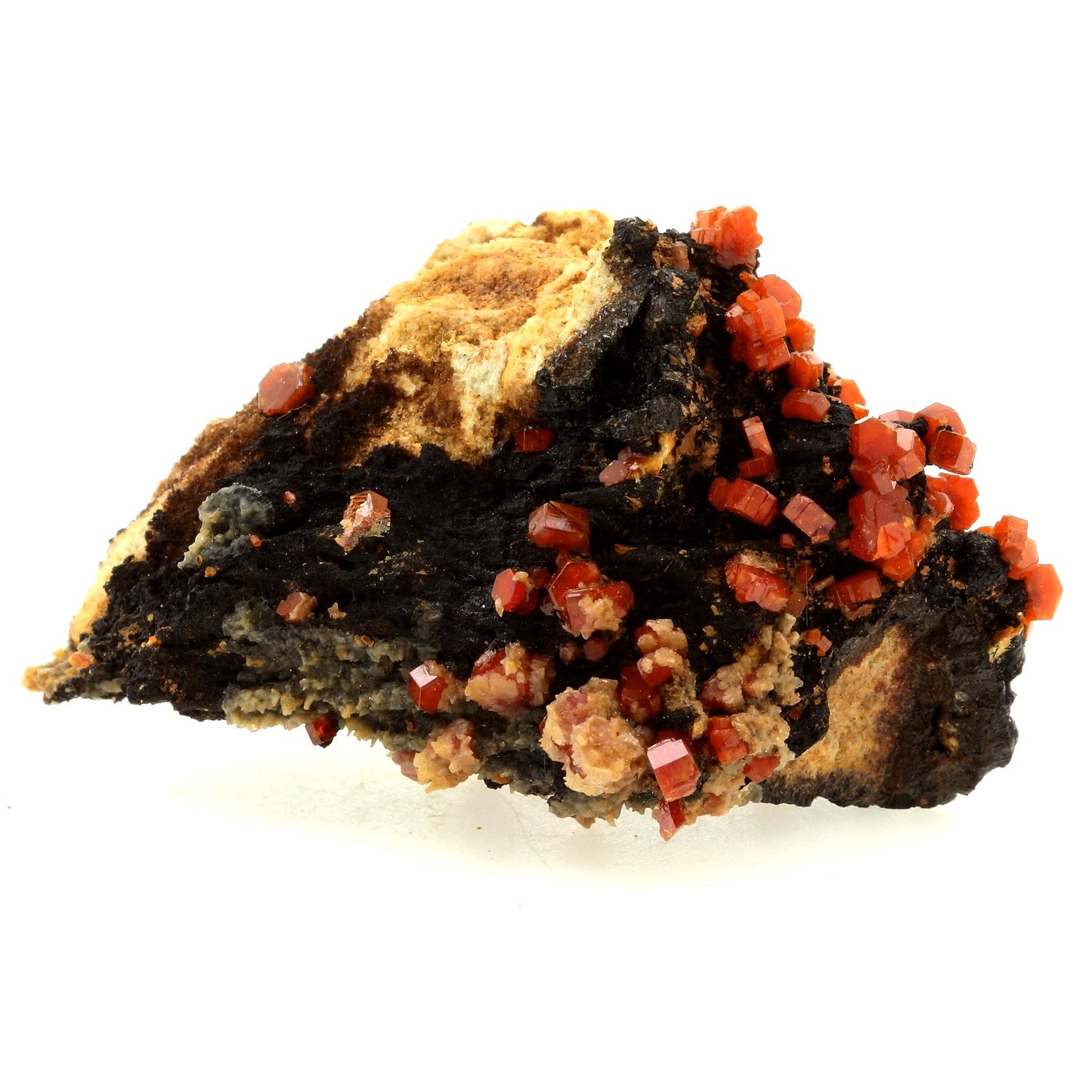 Vanadinite + Goethite. 270.9 carats. Mibladen Mining District, Midelt, Maroc