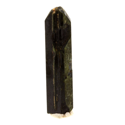 Epidote. 11.6 carats. Miarirano, Vakinankaratra Region, Madagascar