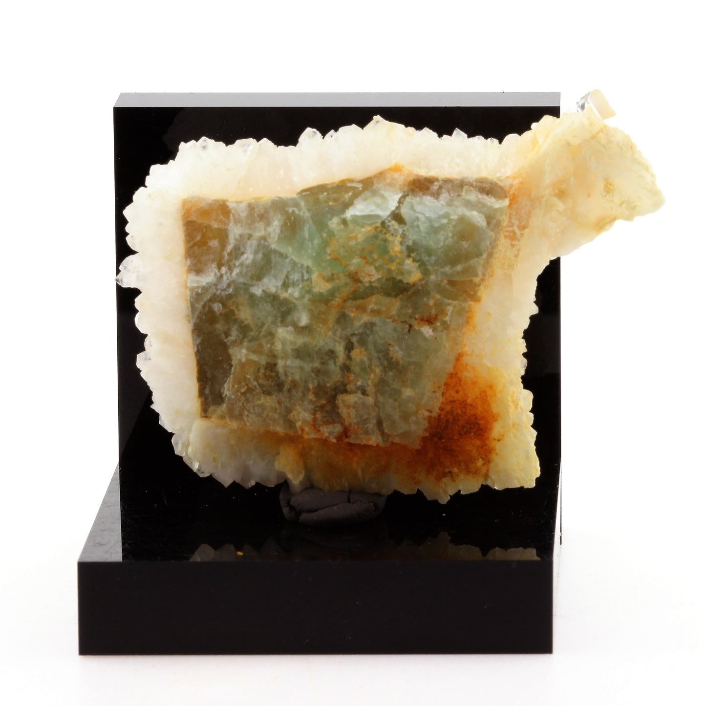 Fluorite + Quartz. 266.7 carats. Pratclaux, Langeac, Haute-Loire, France