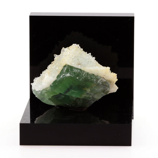 Fluorite + Quartz. 172.5 carats. Pratclaux, Langeac, Haute-Loire, France