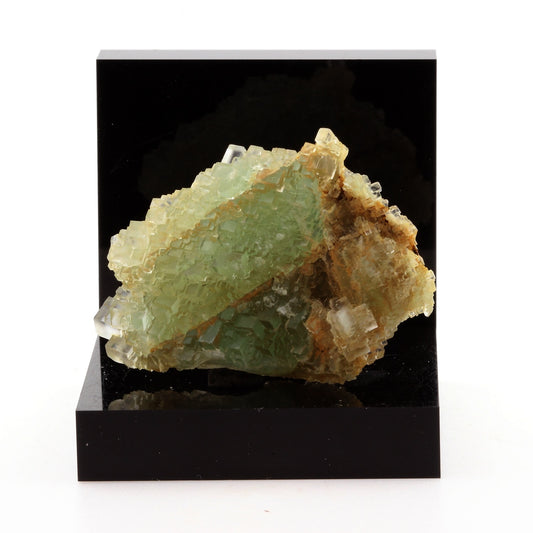 Fluorite + Quartz. 130.1 carats. Pratclaux, Langeac, Haute-Loire, France
