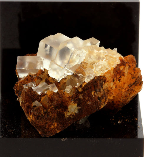 Fluorite + Quartz. 62.6 carats. Langeac, Haute-Loire, France