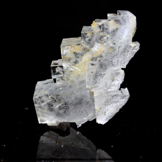 Fluorite. 58.56 carats. Pratclaux, Langeac, Haute-Loire, France