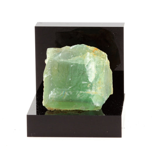 Fluorite. 151.0 carats. Pratclaux, Langeac, Haute-Loire, France