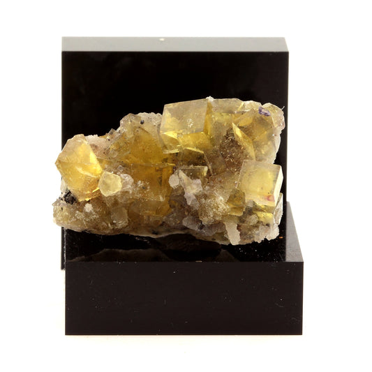 Fluorite. 42.6 carats. Vensat, Aigueperse, Puy-de-Dôme, France