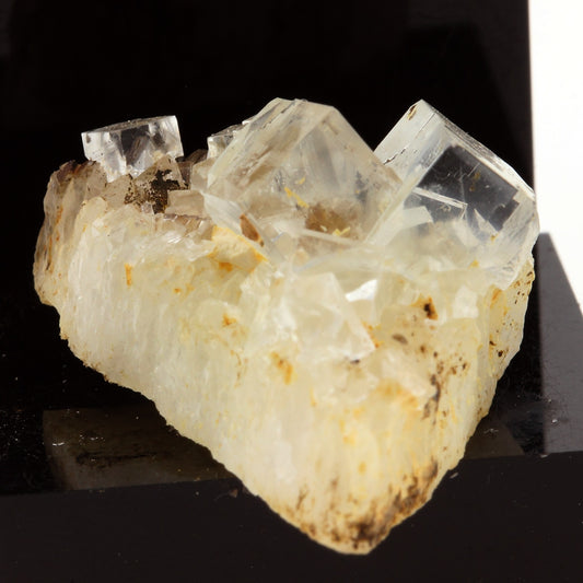 Fluorite + Quartz. 40.9 carats. Langeac, Haute-Loire, France
