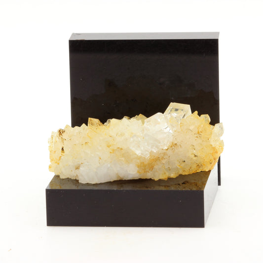 Fluorite + Quartz. 109.4 carats. Langeac, Haute-Loire, France