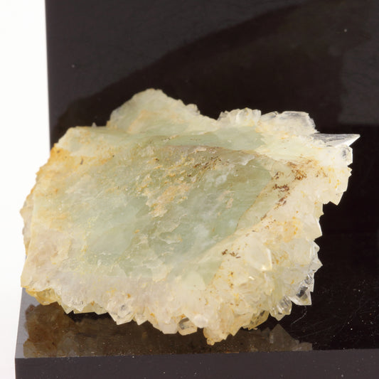Fluorite + Quartz. 112.6 carats. Langeac, Haute-Loire, France