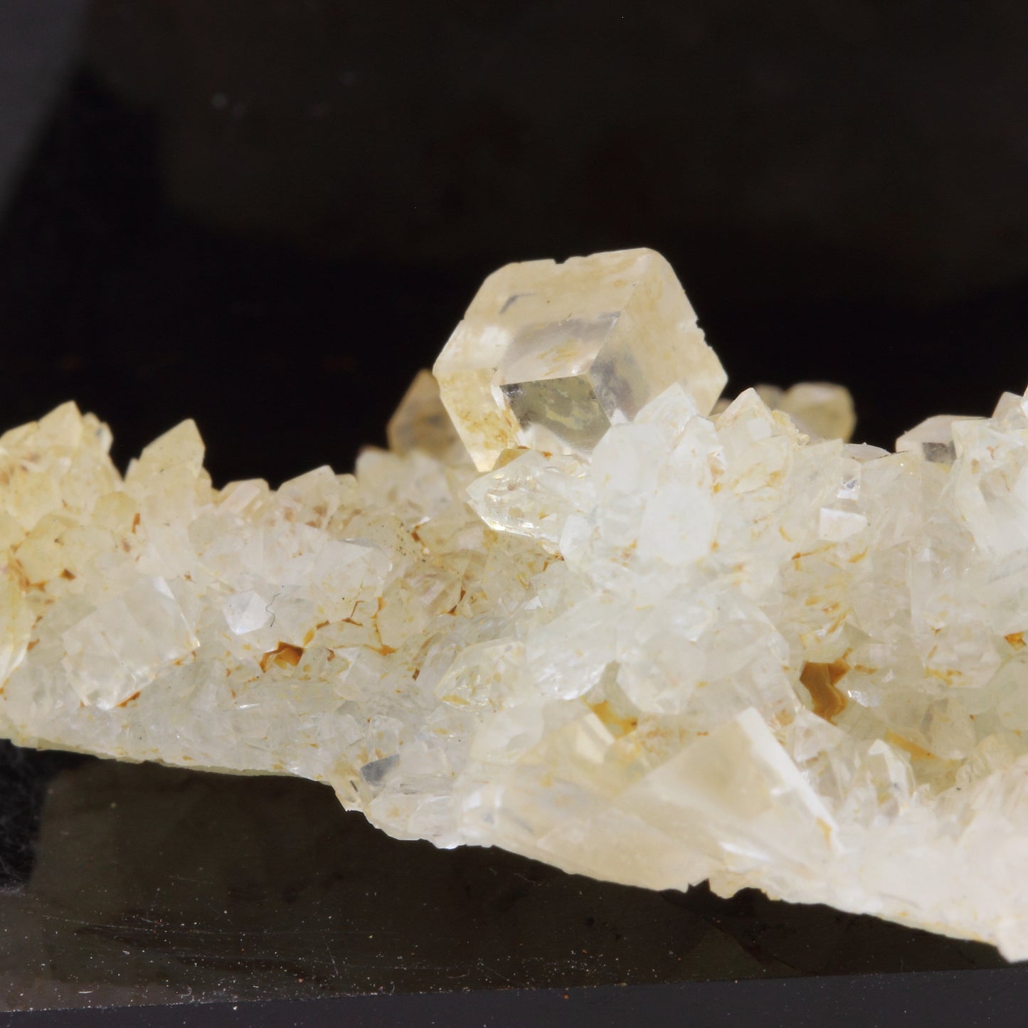 Fluorite + Quartz. 112.6 carats. Langeac, Haute-Loire, France
