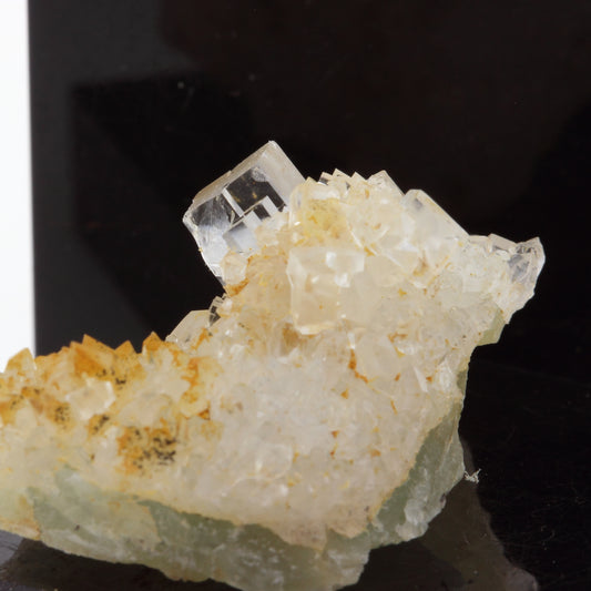 Fluorite + Quartz. 71.2 carats. Langeac, Haute-Loire, France