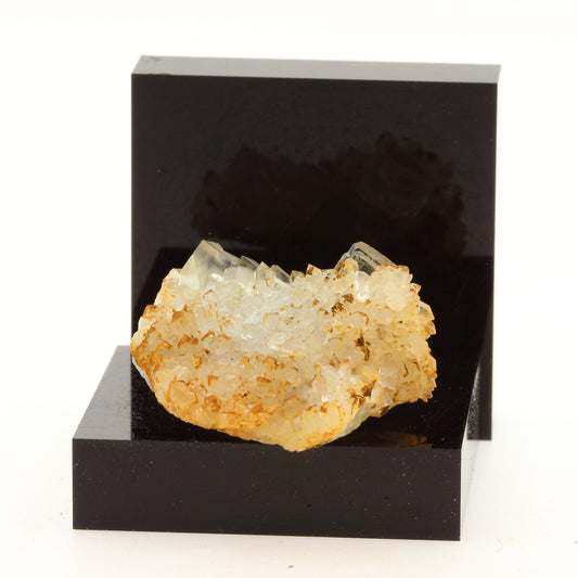 Fluorite + Quartz. 79.4 carats. Langeac, Haute-Loire, France