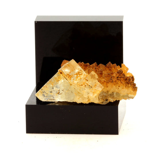 Fluorite + Quartz. 63.4 carats. Langeac, Haute-Loire, France