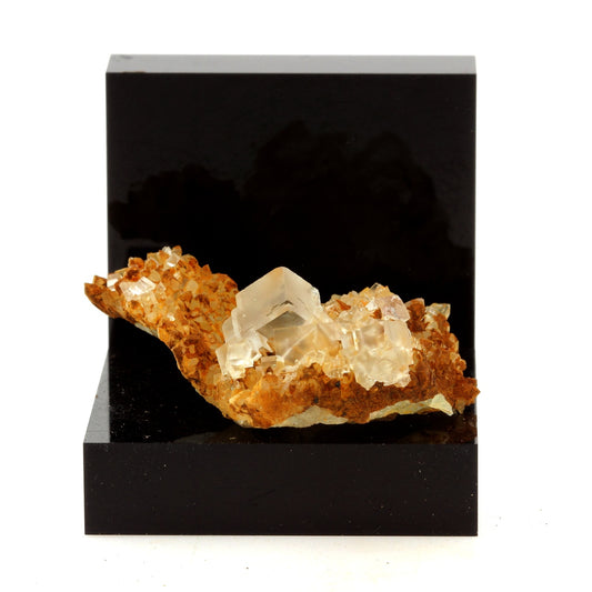 Fluorite + Quartz. 86.8 carats. Langeac, Haute-Loire, France