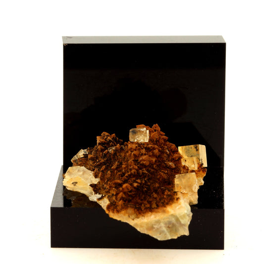 Fluorite + Quartz. 89.5 carats. Langeac, Haute-Loire, France