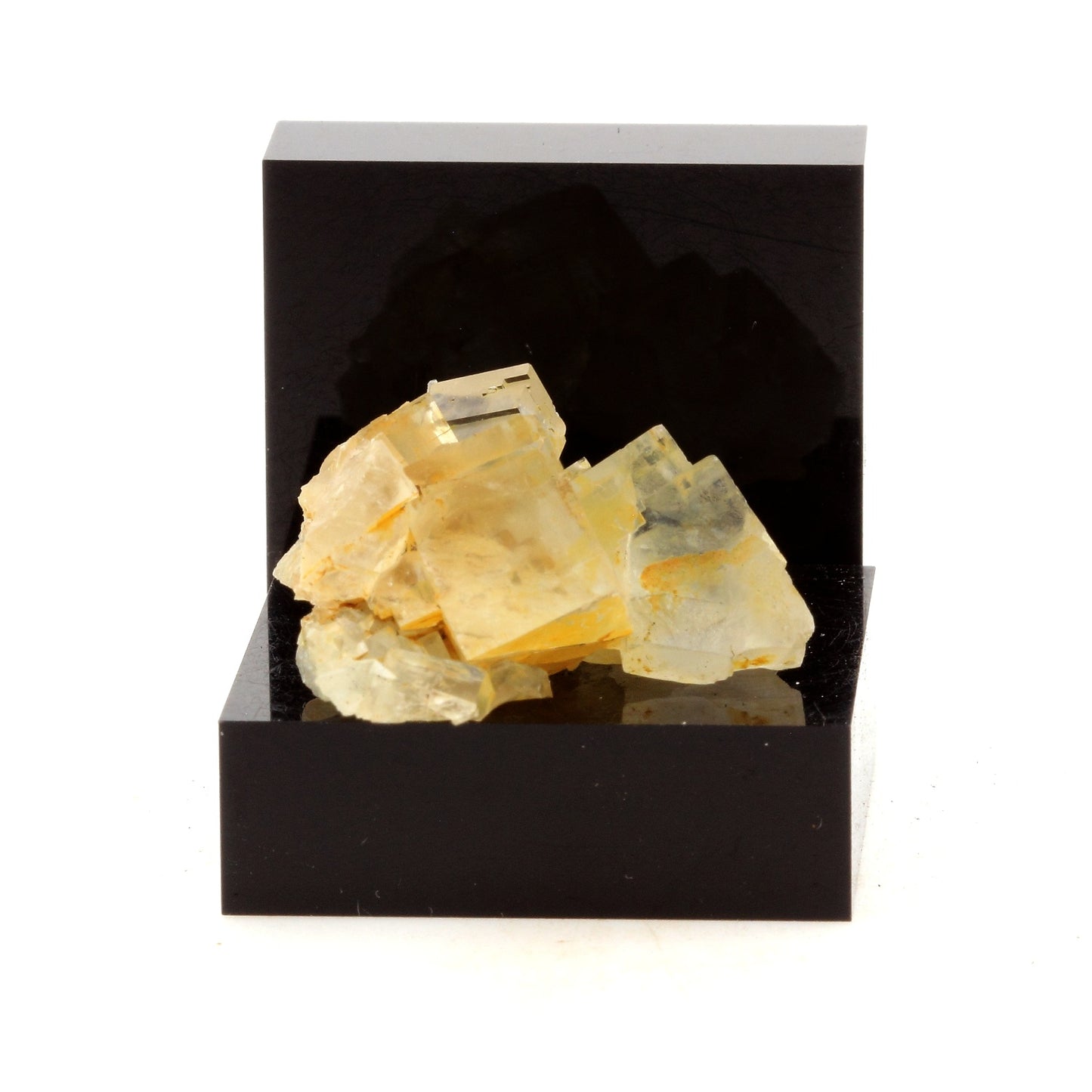 Fluorite + Quartz. 47.1 carats. Langeac, Haute-Loire, France