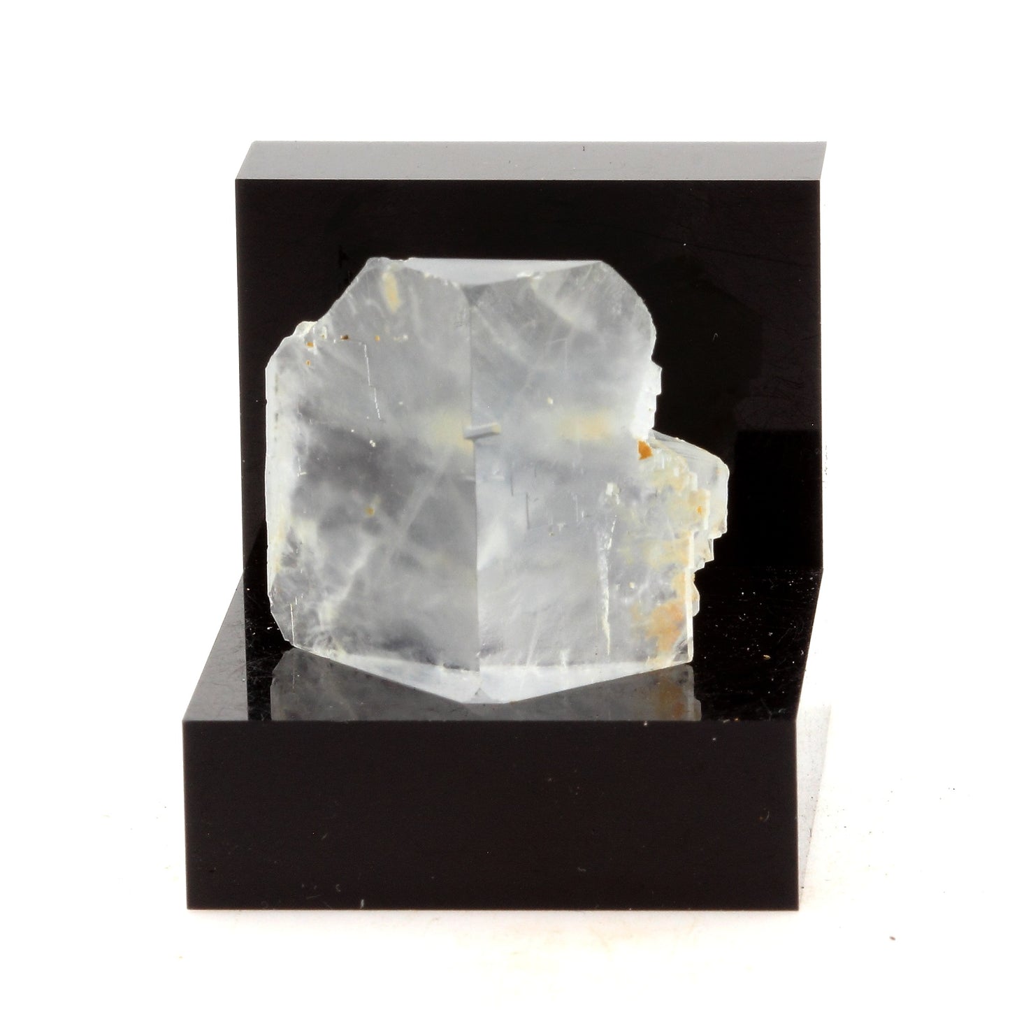 Fluorite. 46.2 carats. Langeac, Haute-Loire, France