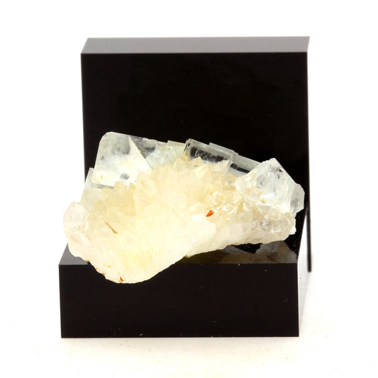 Fluorite + Quartz. 73.8 carats. Langeac, Haute-Loire, France