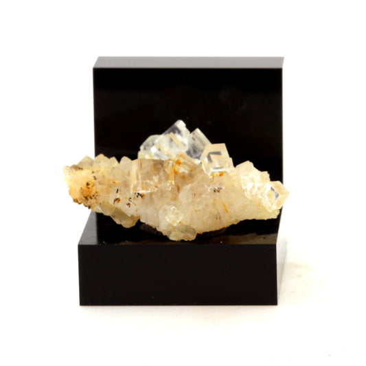Fluorite + Quartz. 36.9 carats. Langeac, Haute-Loire, France