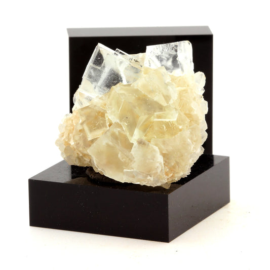 Fluorite + Quartz. 111.0 carats. Langeac, Haute-Loire, France