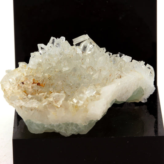 Fluorite + Quartz. 51.3 carats. Langeac, Haute-Loire, France