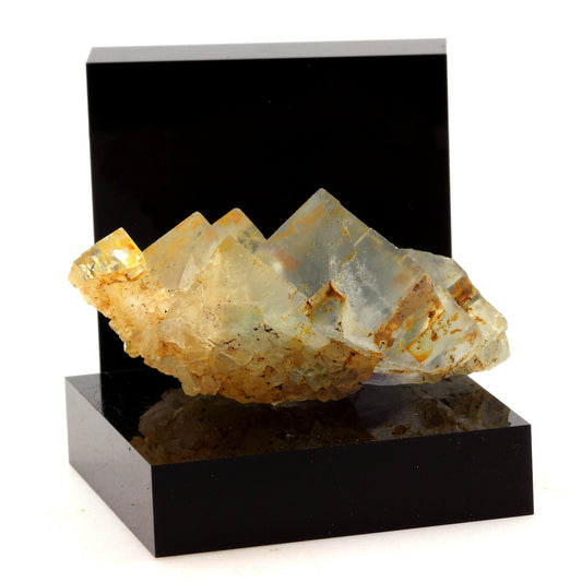 Fluorite + Quartz. 143.5 carats. Langeac, Haute-Loire, France