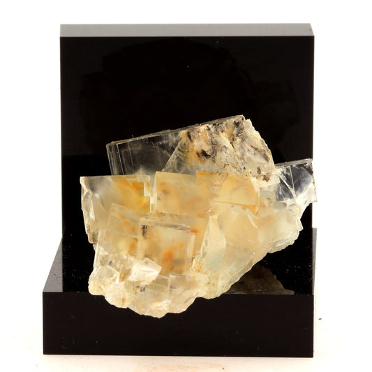 Fluorite. 199.0 carats. Langeac, Haute-Loire, France