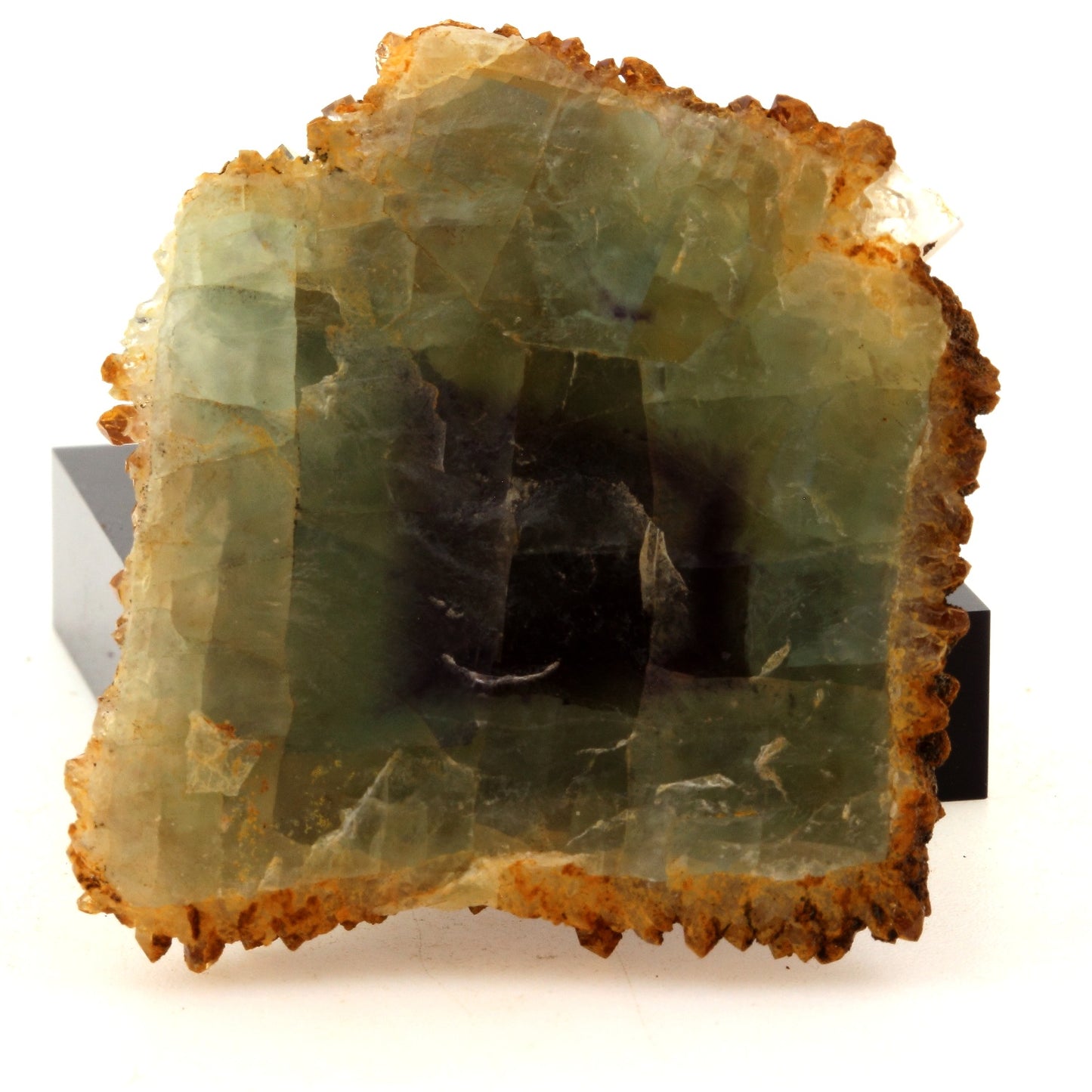 Fluorite + Quartz. 202.4 carats. Langeac, Haute-Loire, France