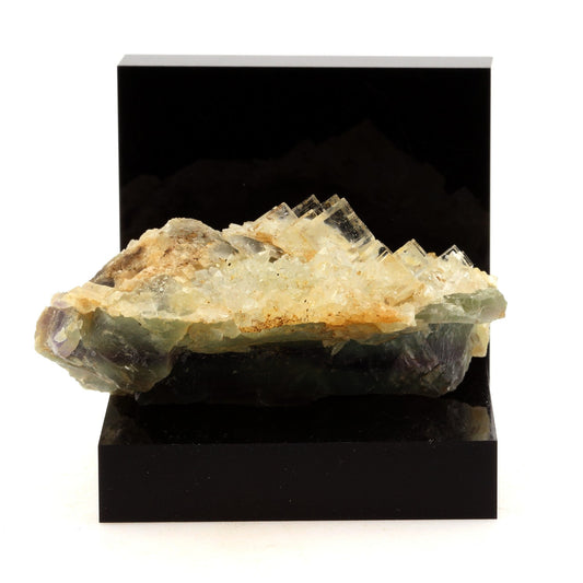 Fluorite + Quartz. 378.2 carats. Langeac, Haute-Loire, France