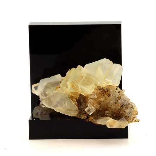 Fluorite + Quartz. 339.3 carats. Langeac, Haute-Loire, France