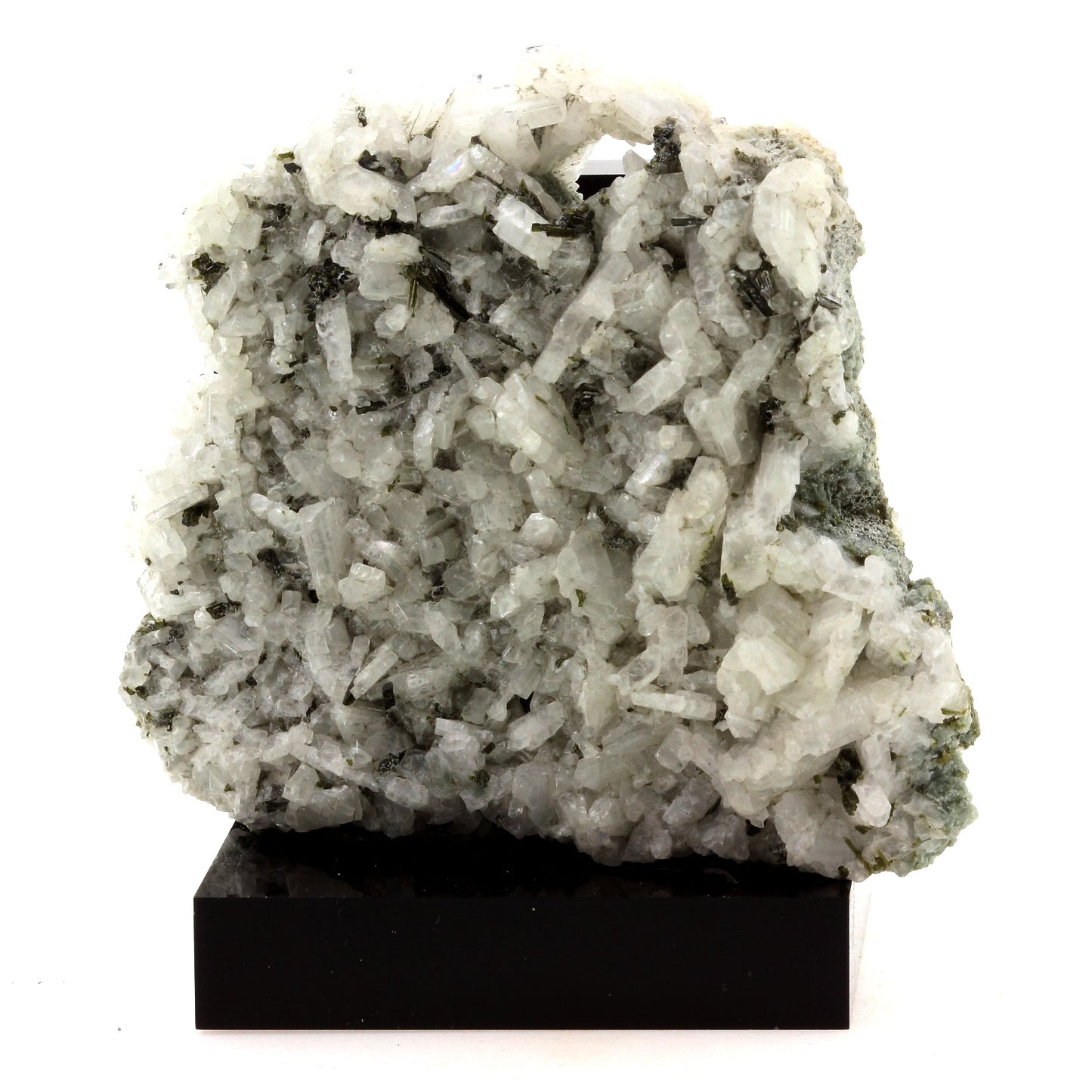 Albite + Epidote, 471.3 carats, Massif des Écrins, Les Deux Alpes, Oisans, Isère, Auvergne-Rhône-Alpes, France