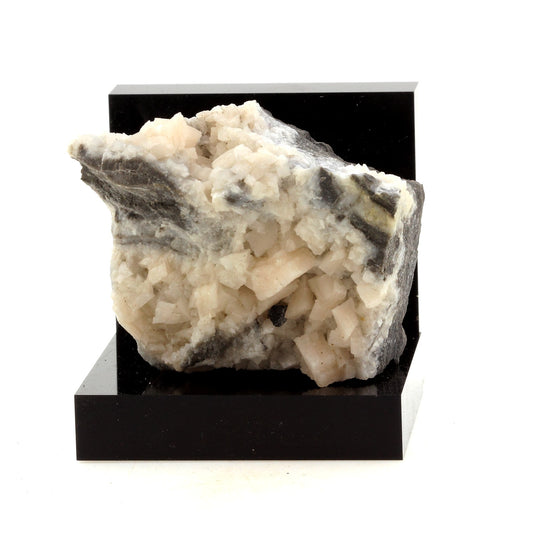 Dolomie (Dolomite) et Calcite. 526.8 carats. Anduze, Gard, France