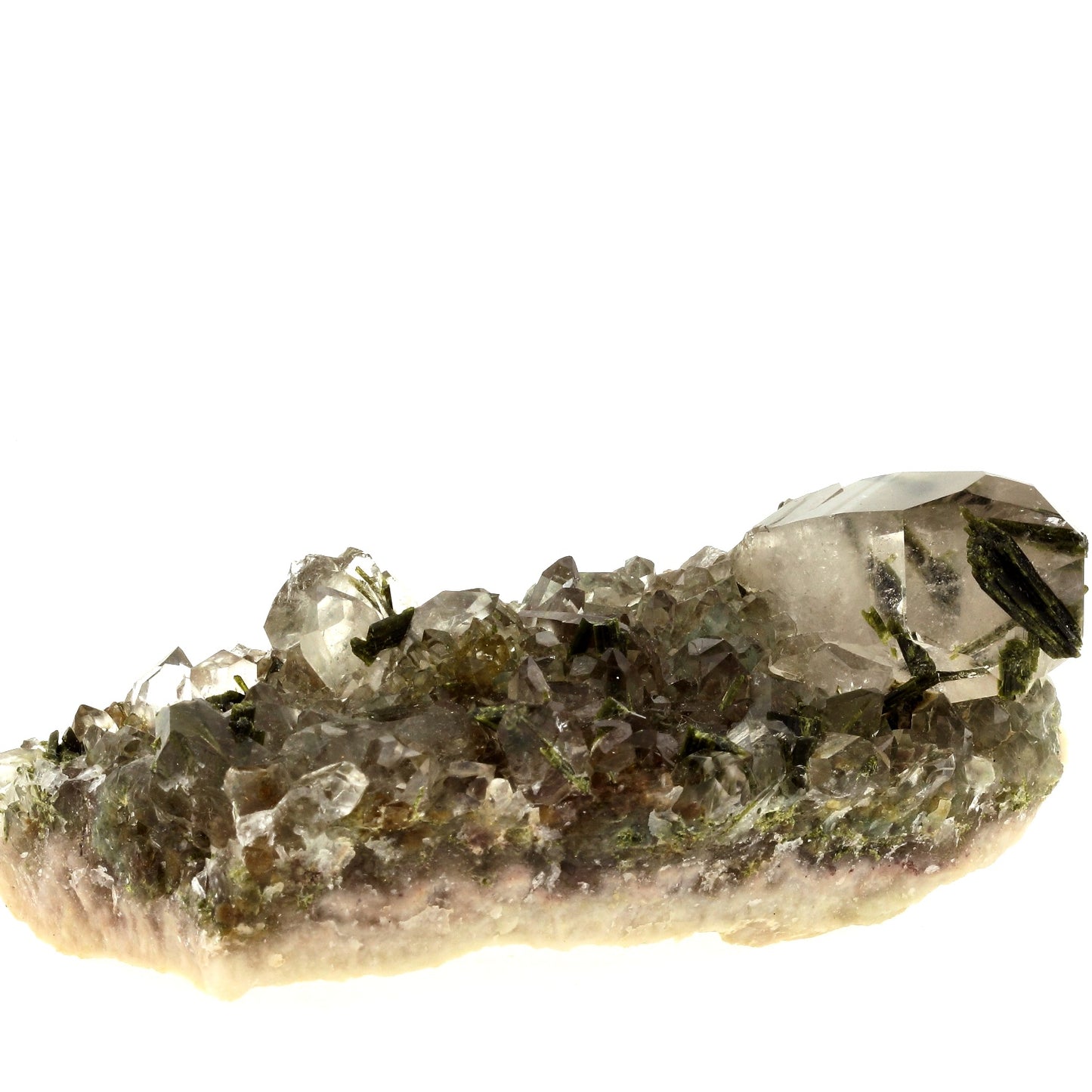 Quartz + Epidote. 1395.0 carats. Caetité, Bahia, Brésil