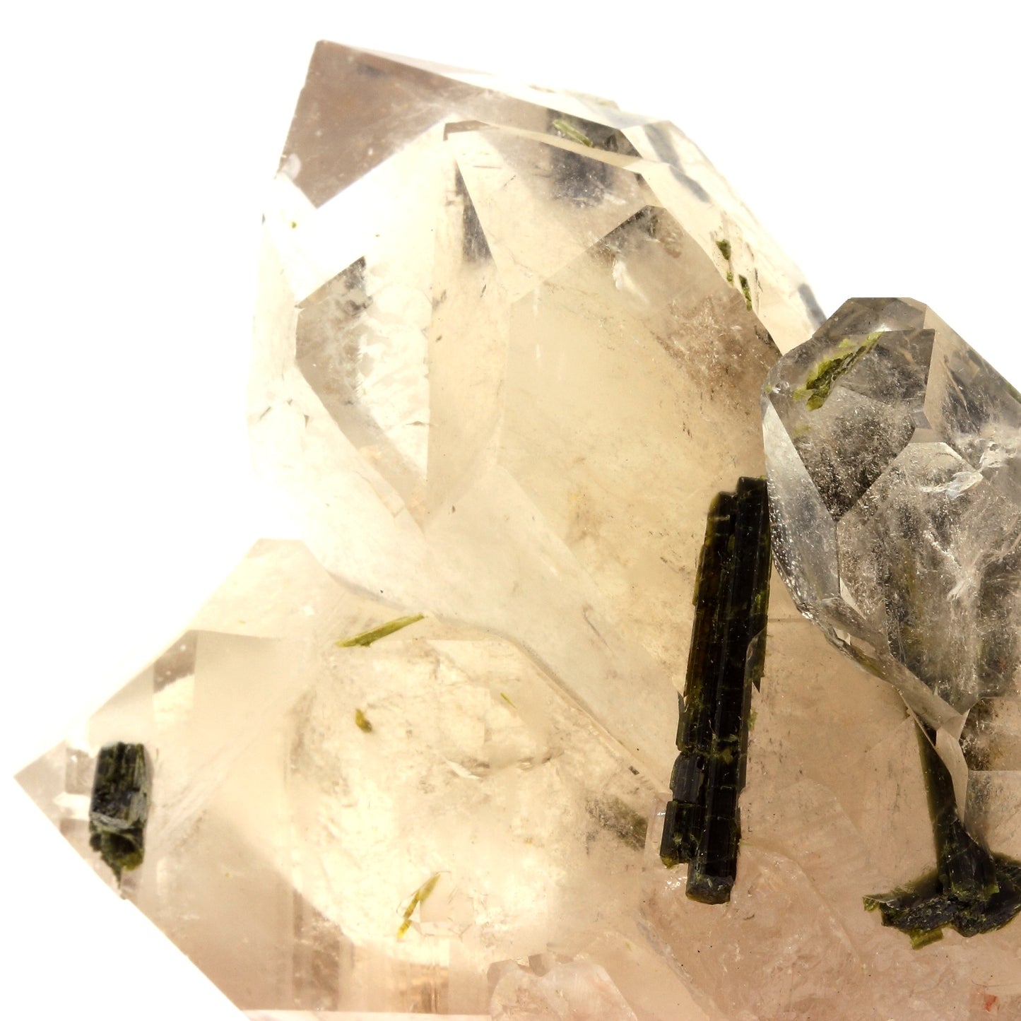 Quartz + Epidote. 1825.0 carats. Caetité, Bahia, Brésil