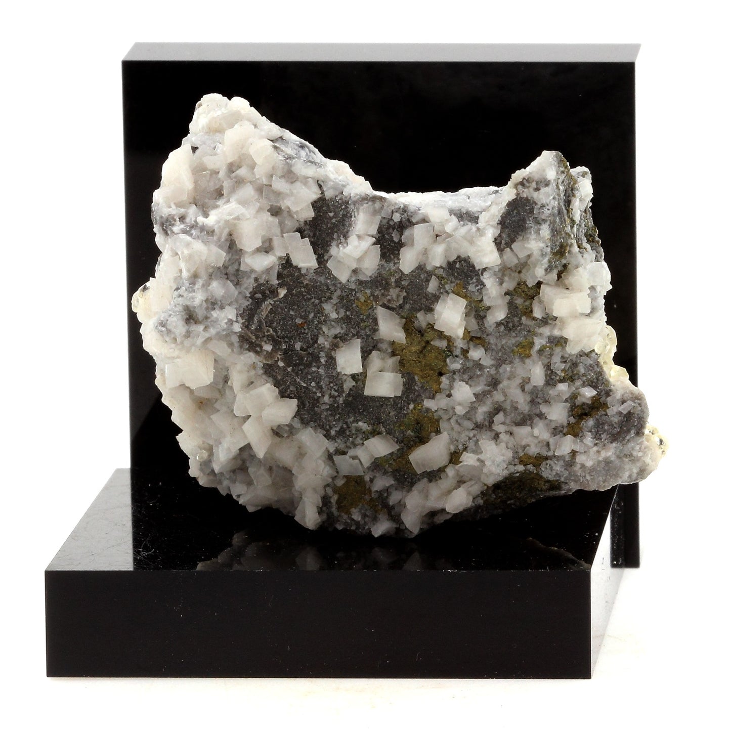 Dolomite, Calcite, Pyrite. 296.9 carats. Anduze, Gard, France