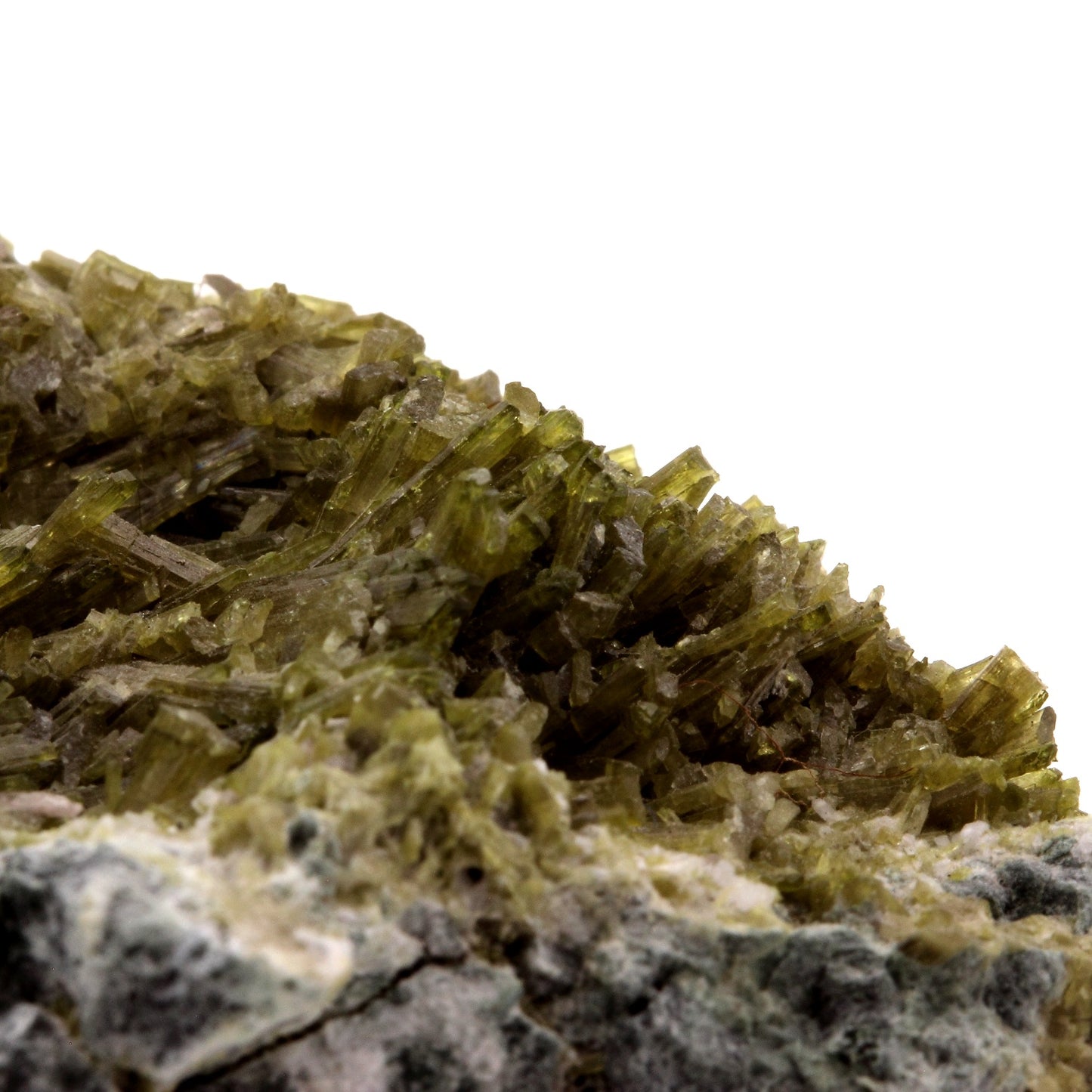 Epidote. 1395.0 carats. Chamrousse, Belledonne, Isère, France