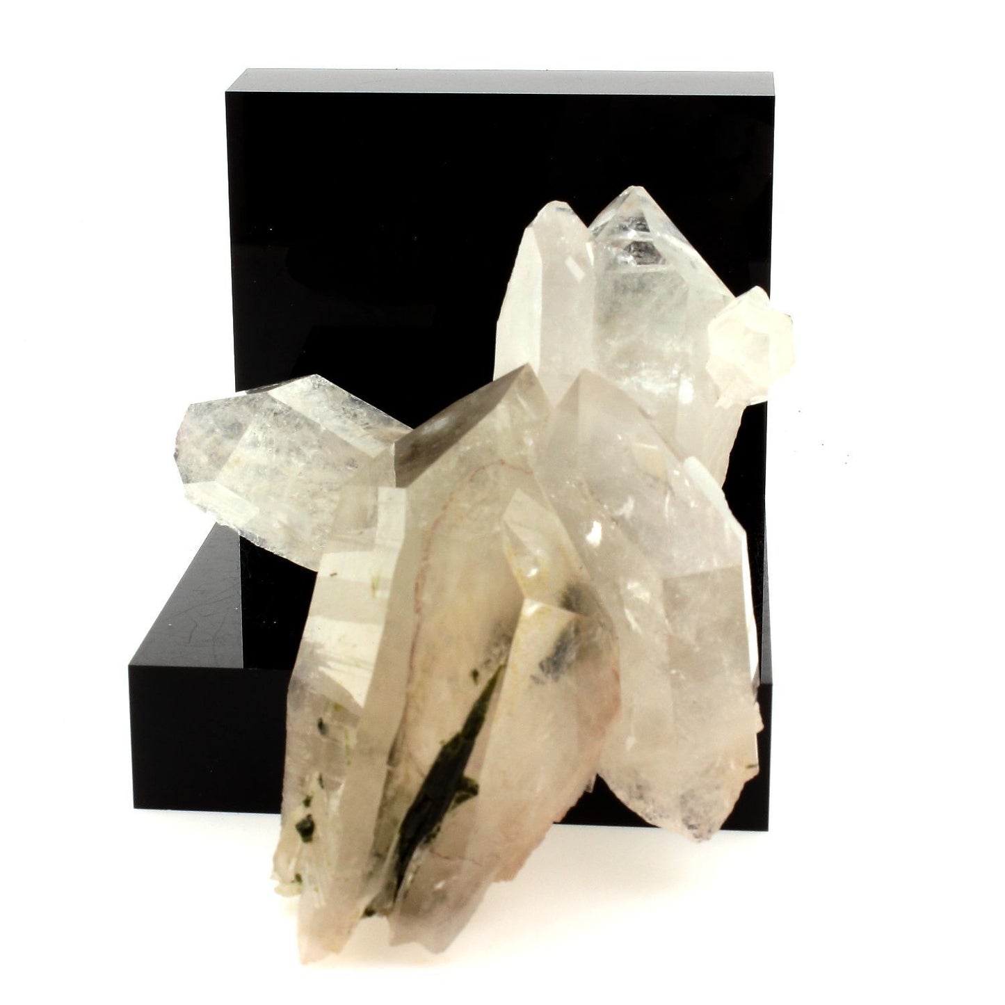 Quartz + Epidote. 1090.1 carats. Caetité, Bahia, Brésil